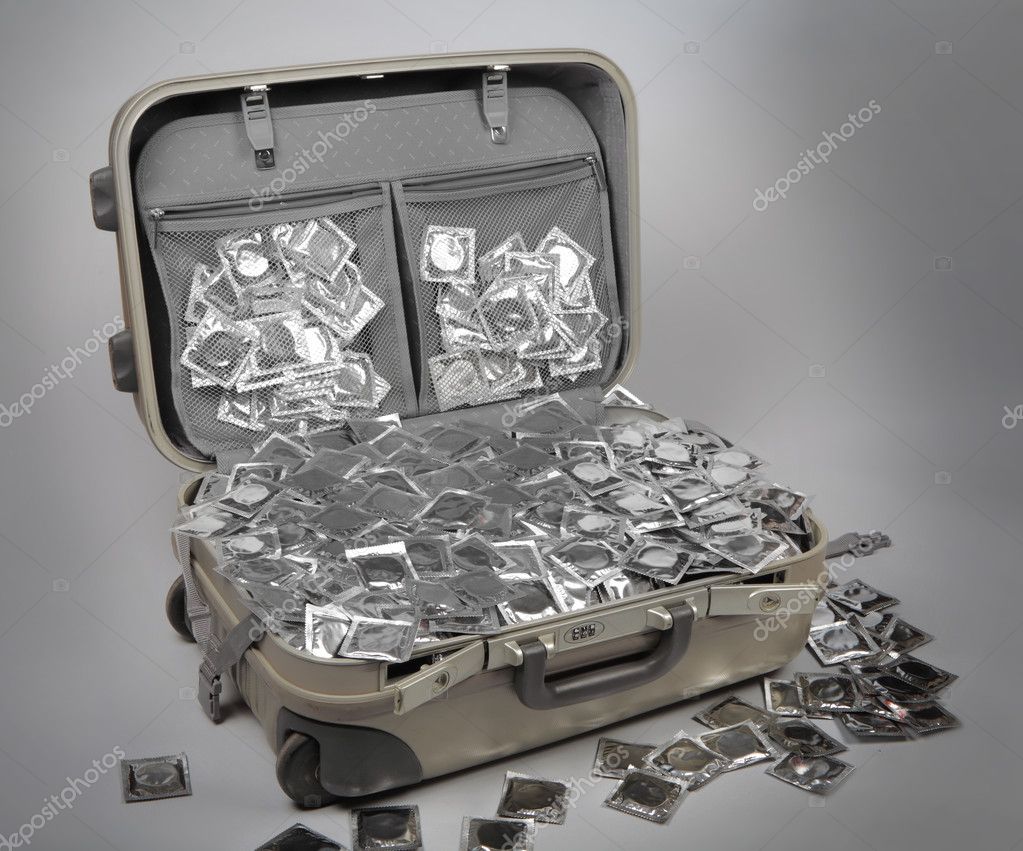 depositphotos_2923626-Suitcase-full-of-c