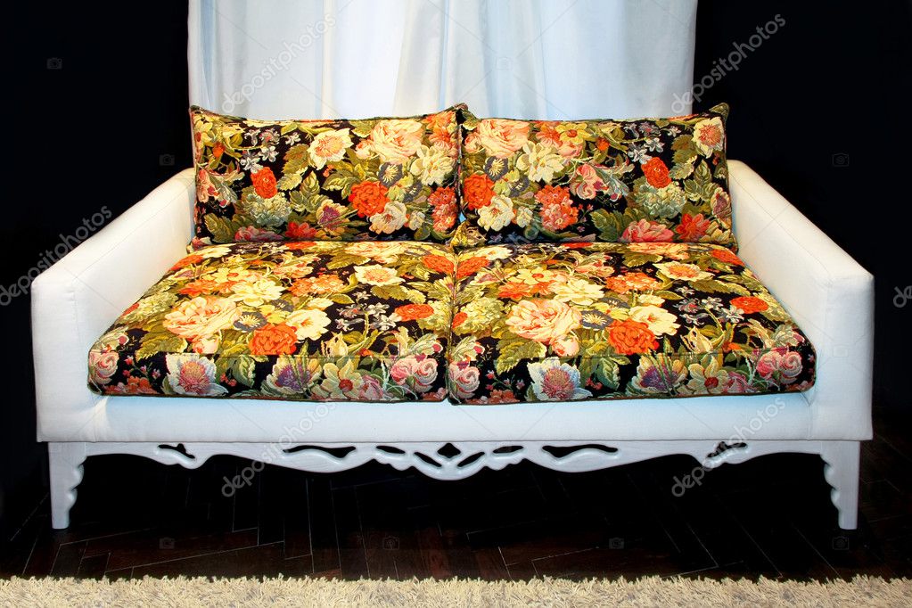 floral settee