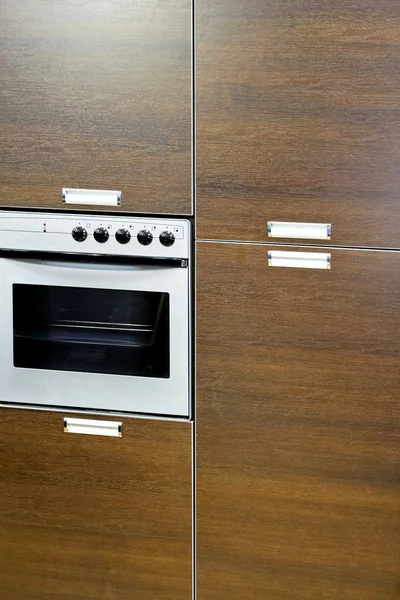 Oven in cabinet