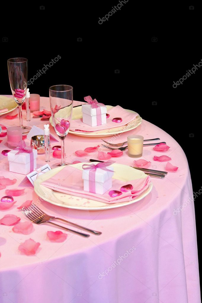 Detail of a romantic wedding table setting