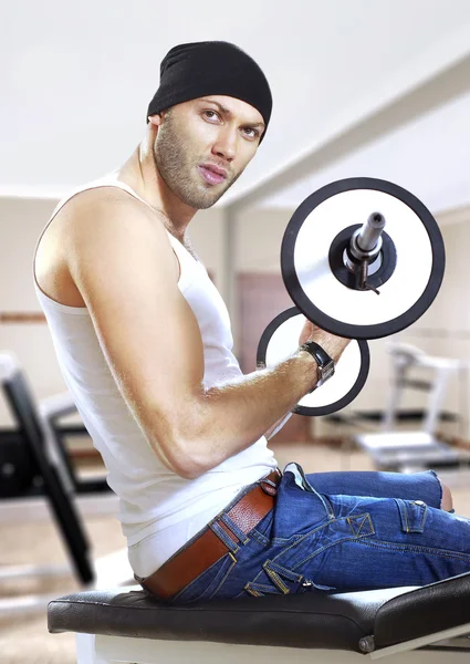 Man in gym — Stock Photo #3879886
