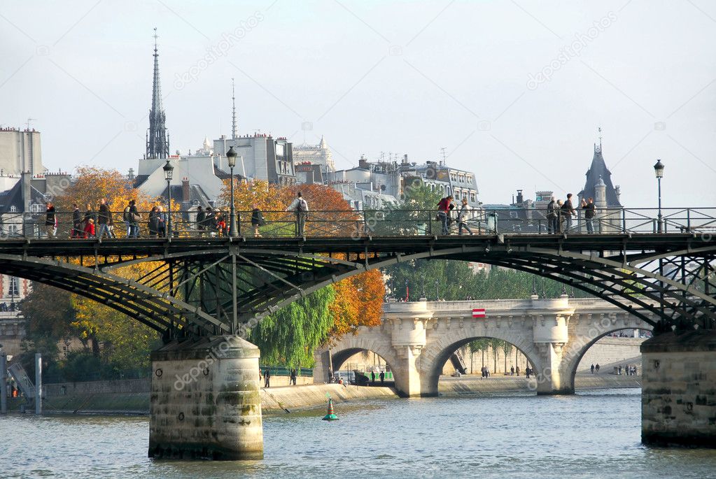 bridges paris