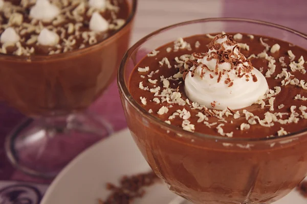 Chocolate mousse 5
