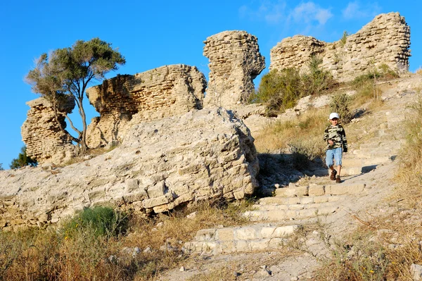 고대 성벽의 유적 — 스톡 사진