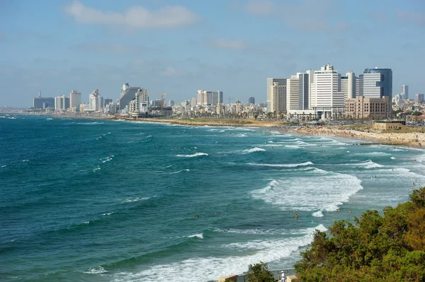 Θαλάσσια ακτή και θέα στο Τελ Αβίβ — Φωτογραφία Αρχείου