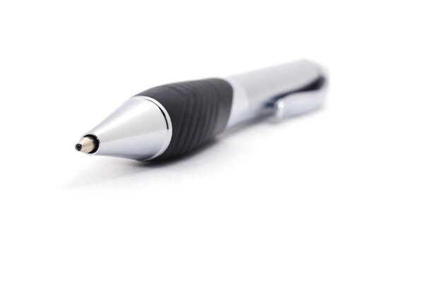 Металлическая ручка
