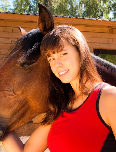 Meisje en paard — Stockfoto
