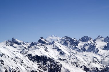 Kafkas Dağları. Elbruz.