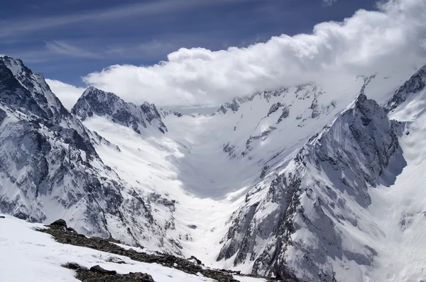 Montagnes du Caucase. — Photo