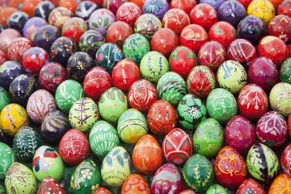 Påsk färgglada ägg. — Stockfoto