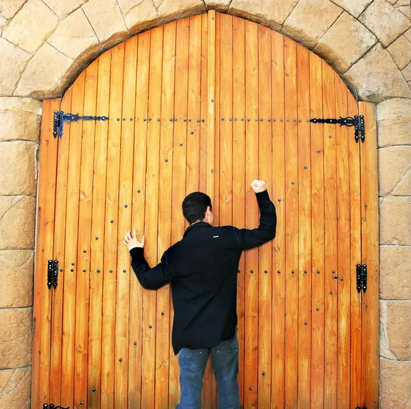 Kapıyı teen — Stok fotoğraf