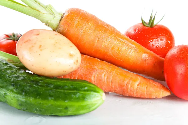 Close-up shot van natte groenten — Stockfoto