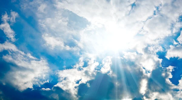Cielo con sol —  Fotos de Stock