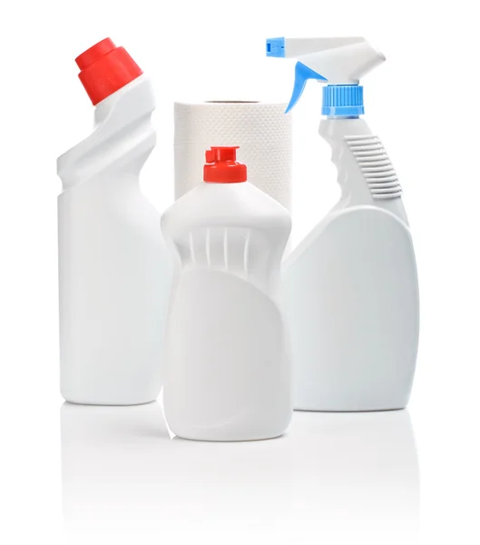 Sprays de garrafa e toalha — Fotografia de Stock
