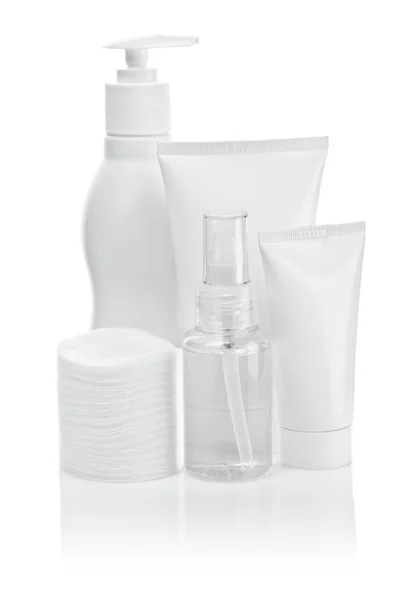 Desodorizante de tubos e almofadas cosméticas — Fotografia de Stock