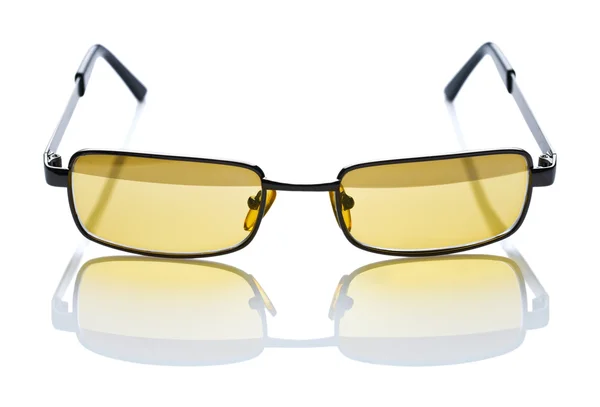 Gele veiligheidsbril geïsoleerd — Stockfoto