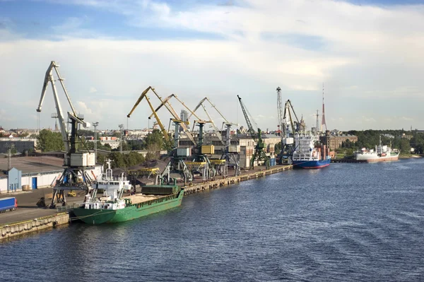 Industriella godstransporter port — Stockfoto