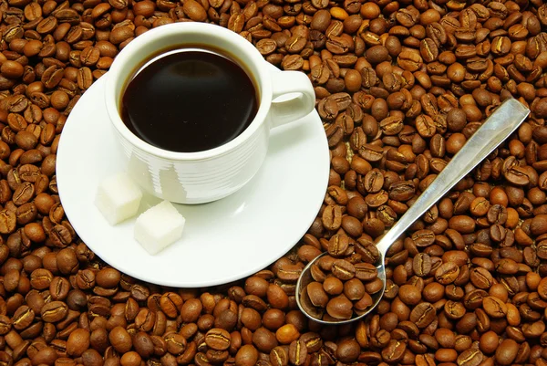 커피를 탄 흰 잔 — 스톡 사진