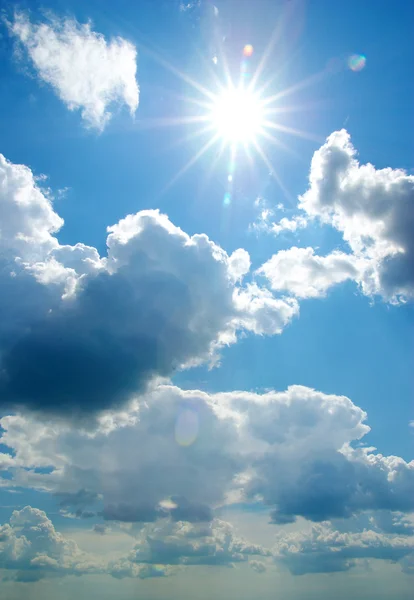Slunečné nebe — Stock fotografie