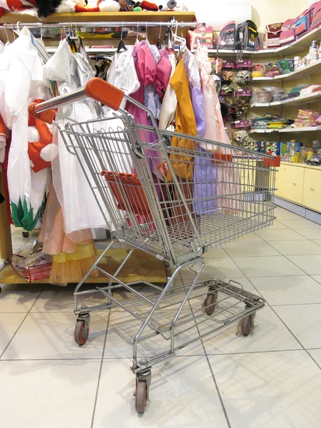 Alışveriş arabası — Stok fotoğraf