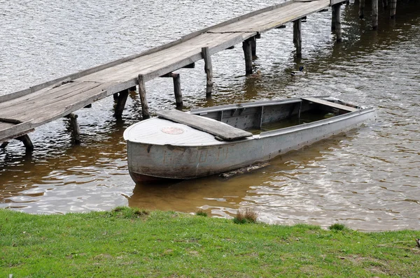 stock image Old Boat at the Old Walkway