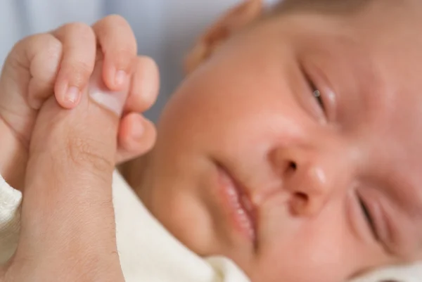 Novorozence klidně spí — Stock fotografie