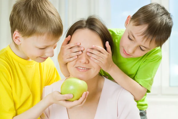 Mother with her two children — Stock Photo, Image