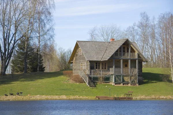 Cottage in legno — Foto Stock