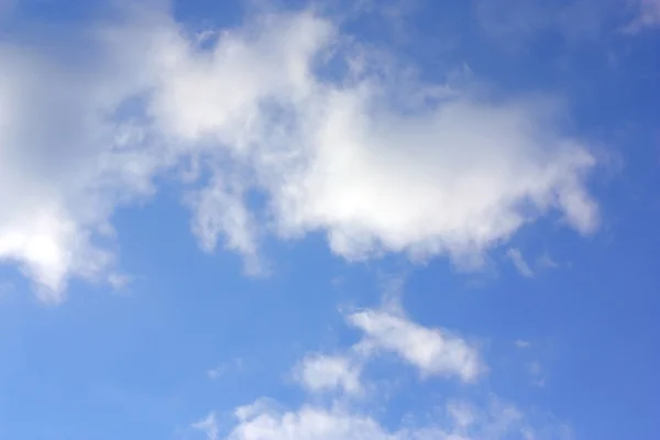 Lucht met wolk — Stockfoto