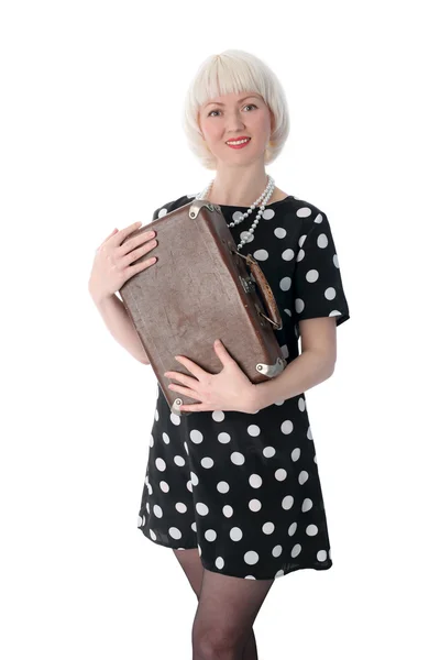 Wanita dengan koper retro — Stok Foto
