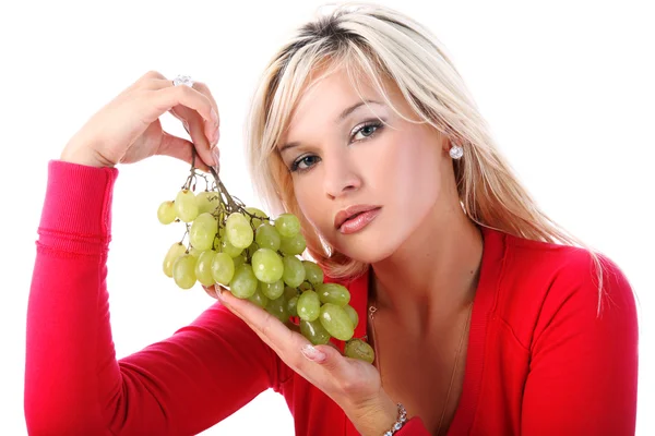 Dziewczyna ze świeżym winogronem izolowane na białym — Zdjęcie stockowe
