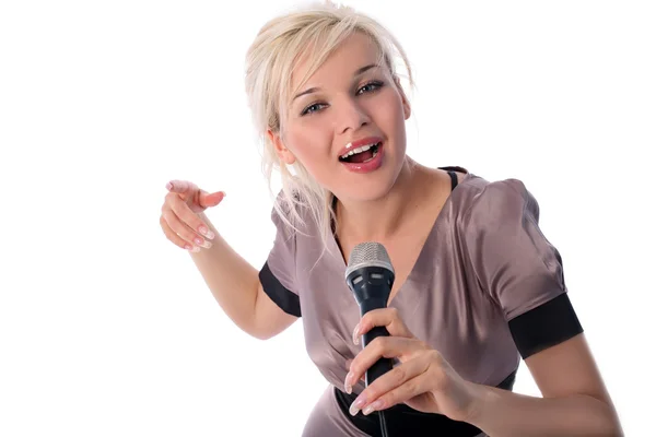 Blondýnka s mic izolován v bílém — Stock fotografie