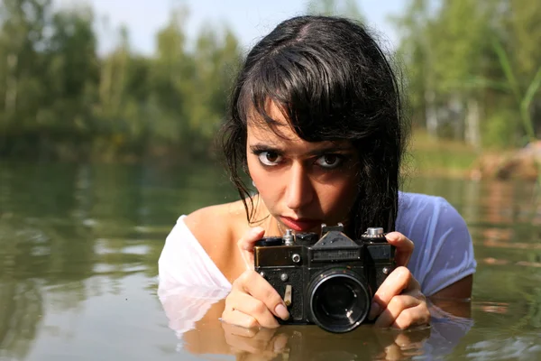 Fotograf în apă — Fotografie, imagine de stoc