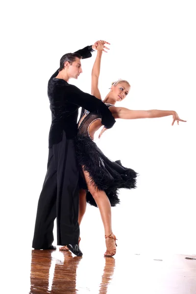Tancerze w sali balowej — Zdjęcie stockowe