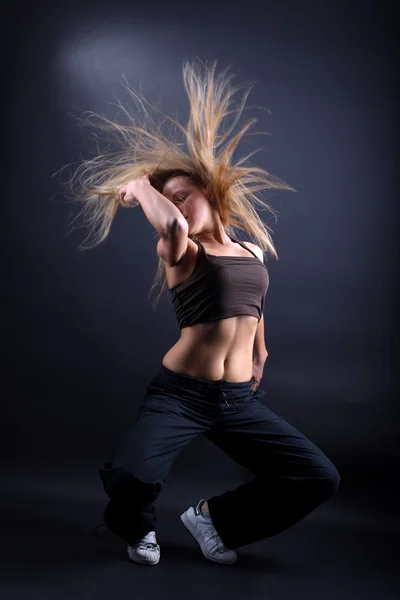 女人现代芭蕾舞蹈家 — 图库照片