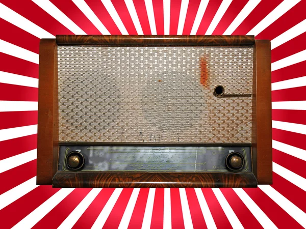 Oude radio bij klassieke achtergrond — Stockfoto