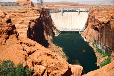 Colorado Nehri yakın Barajı