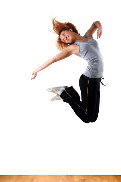 跳跃的女人现代体育芭蕾舞演员 — 图库照片