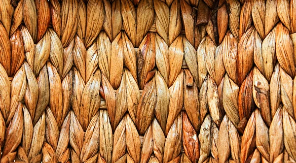 Cesta de hojas de palma —  Fotos de Stock