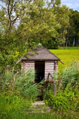 Wooden cabin clipart