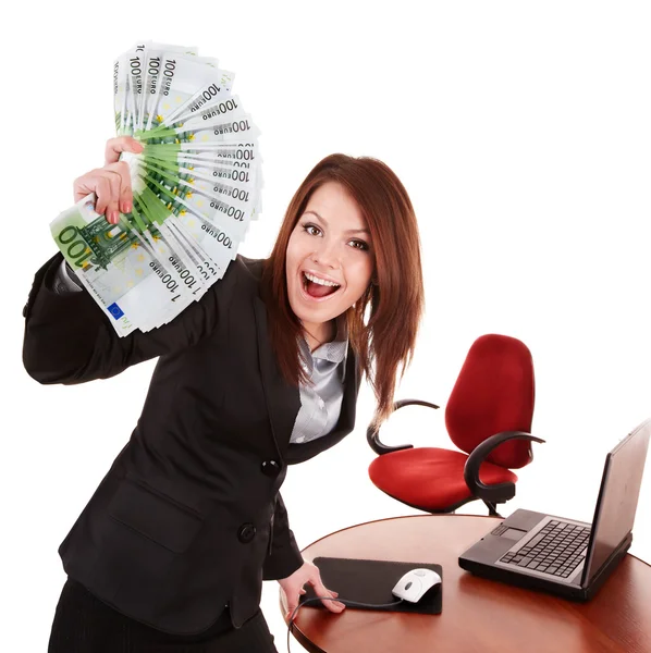 Geschäftsfrau mit Geldkassette und Laptop. — Stockfoto