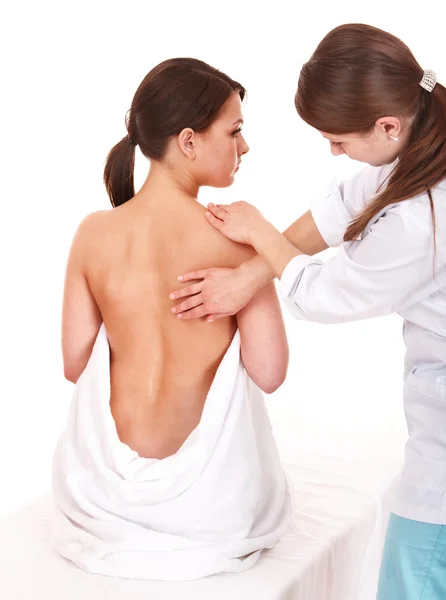Rückenschmerzbehandlung für junge Frau. — Stockfoto