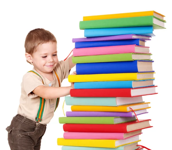 Kind lezing stapel boeken. — Stockfoto
