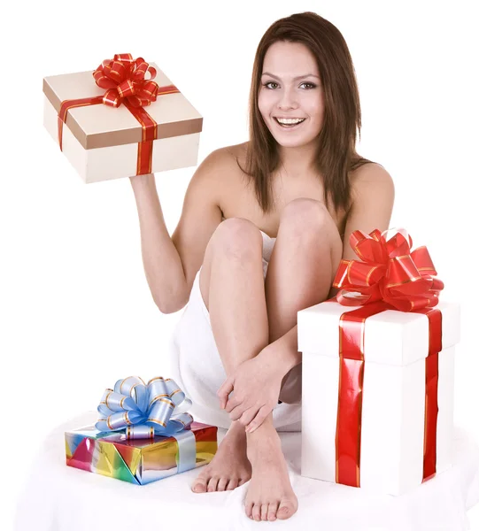Meisje met geschenkdoos . — Stockfoto