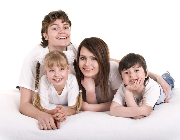 Familia feliz: madre, padre, hija, hijo . —  Fotos de Stock
