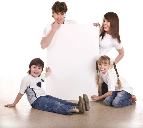 Boldog család fehér lobogóval. — Stock Fotó
