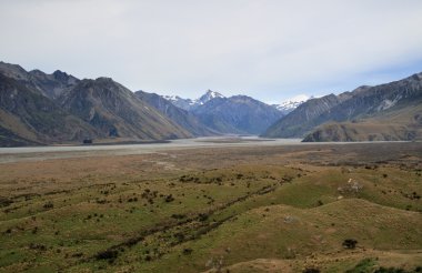 Mount cook çimenli düz bir yere