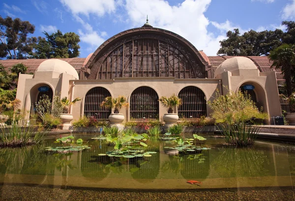 Botanische gebouw in balboa park — Stockfoto
