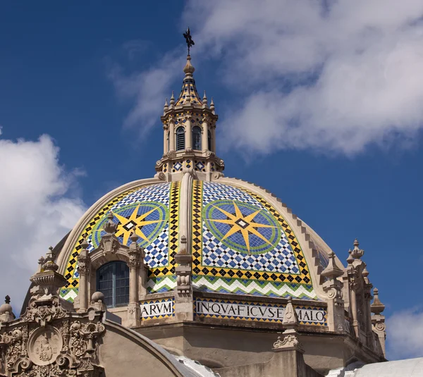 Dome by California Tower in Balboa Park — Stockfoto