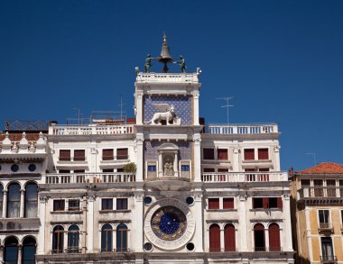 St Mark's Meydanı'nda Saat Kulesi